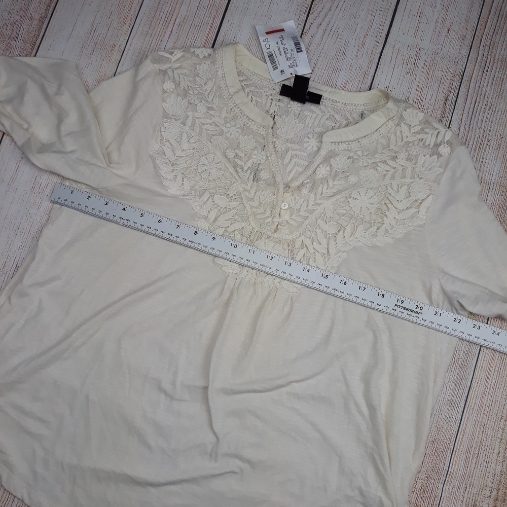 STYLE & Co Lace button down top‎ - Picture 4 of 8